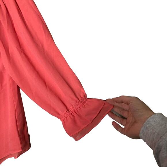 WHBM Coral Pink Off-the-Should Smocked Blouse Size Medium - Picture 10 of 12